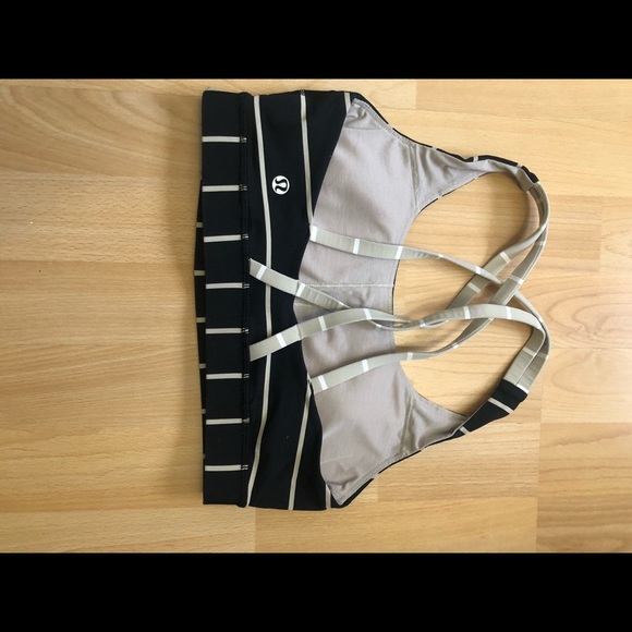 Lululemon Energy Bra - Picture 2 of 2